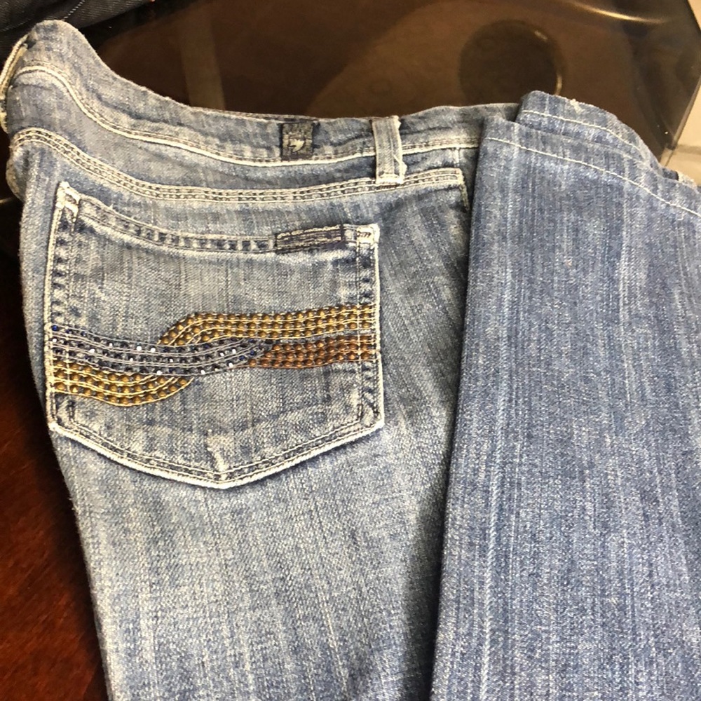 Seven jeans
